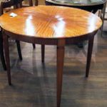 29 5208 DINING TABLE